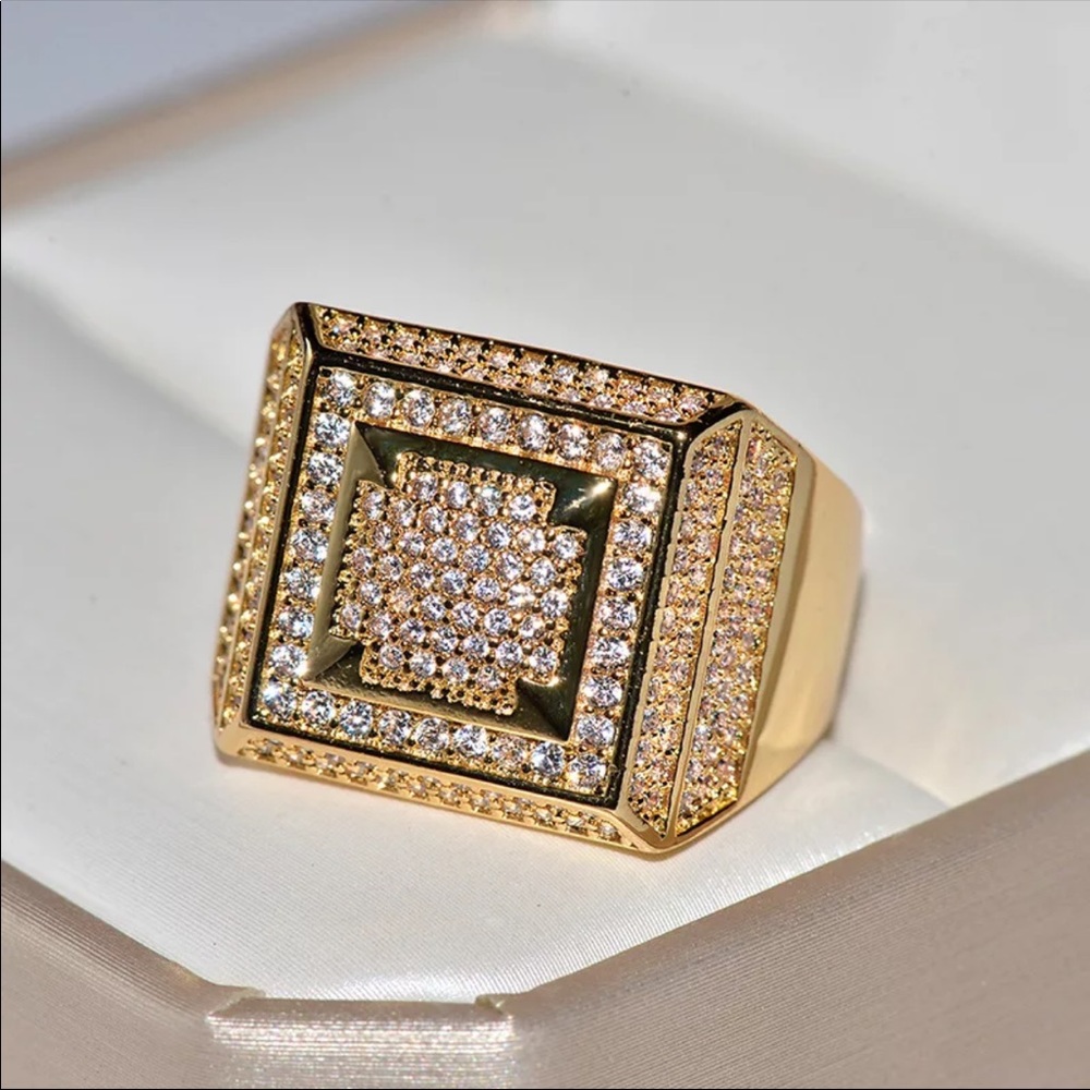 NEW* Gold solitaire bling cuban Gotti Ring